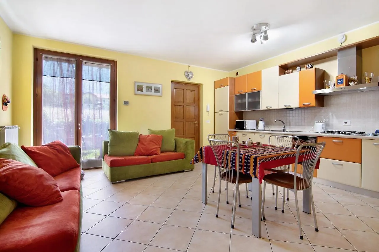 Colorful Apartment Colico