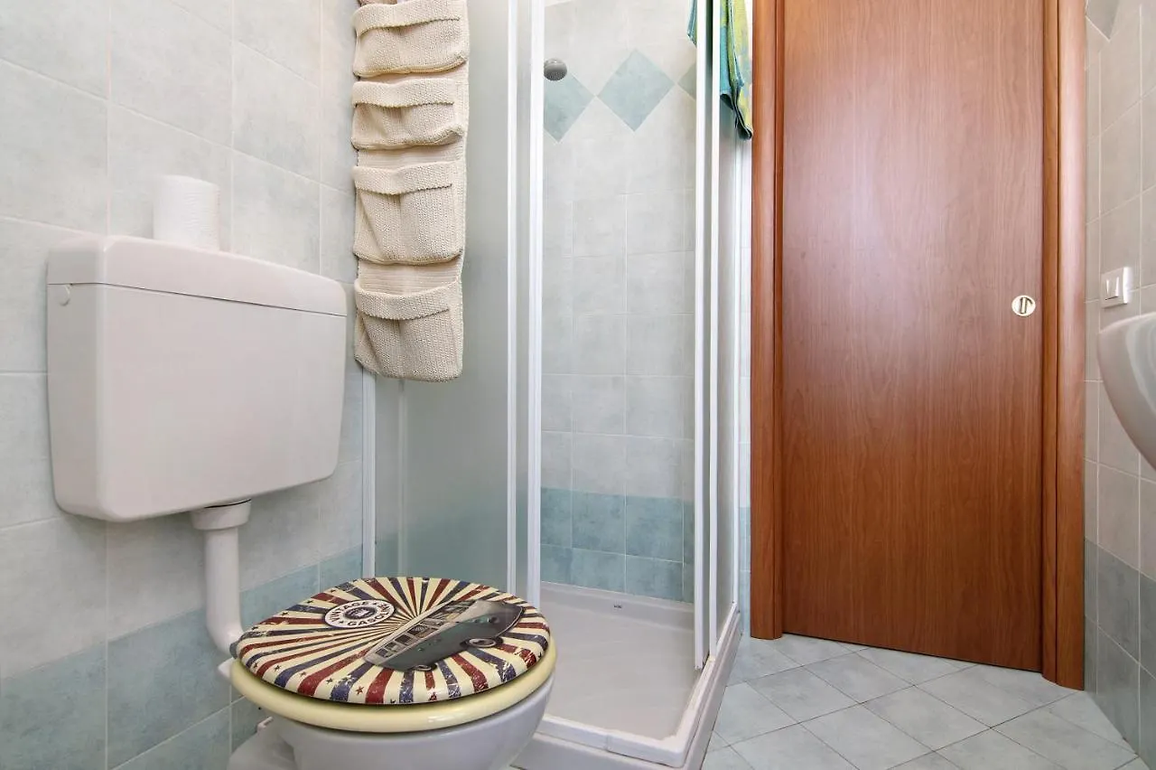 Colorful Apartment Colico